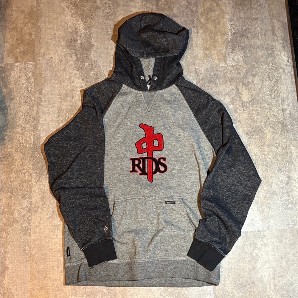 Vintage RDS Red Dragon Skateboard Hoodie Large